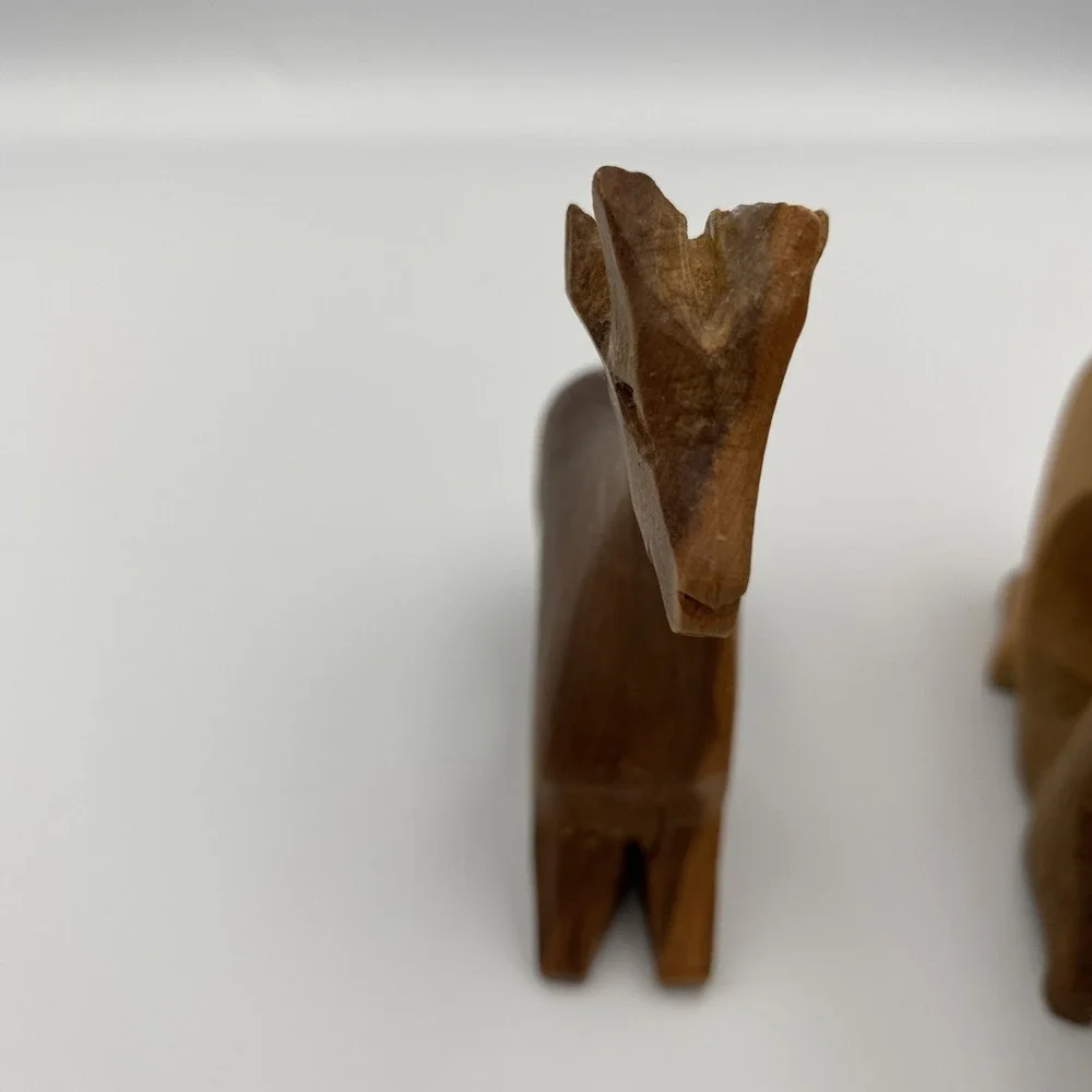 Hand Carved African Safari Animal‎ Wooden Napkin Rings Round Set of 7